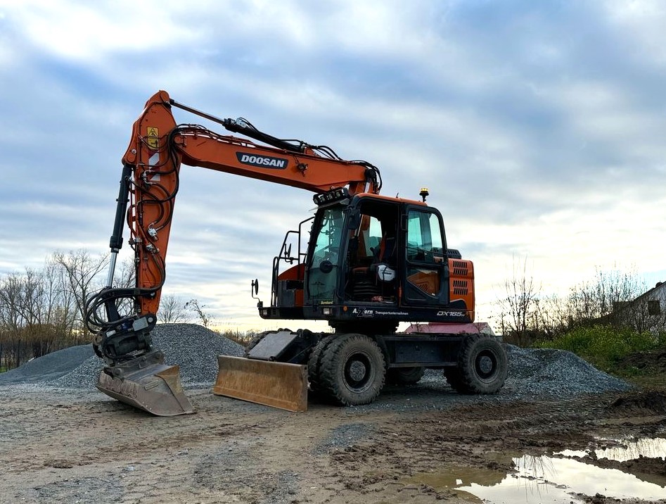 Doosan Bagger querformat